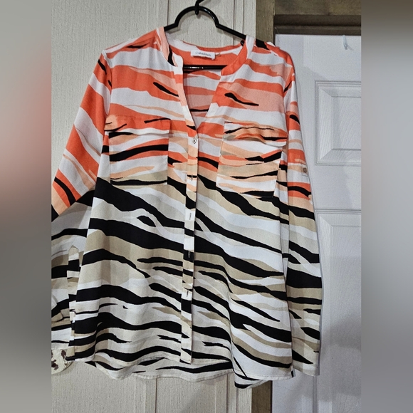 NWOT Calvin Klein Long To 3/4 Sleeve Multi-Color Lightweight Floral Blouse - Picture 1 of 3